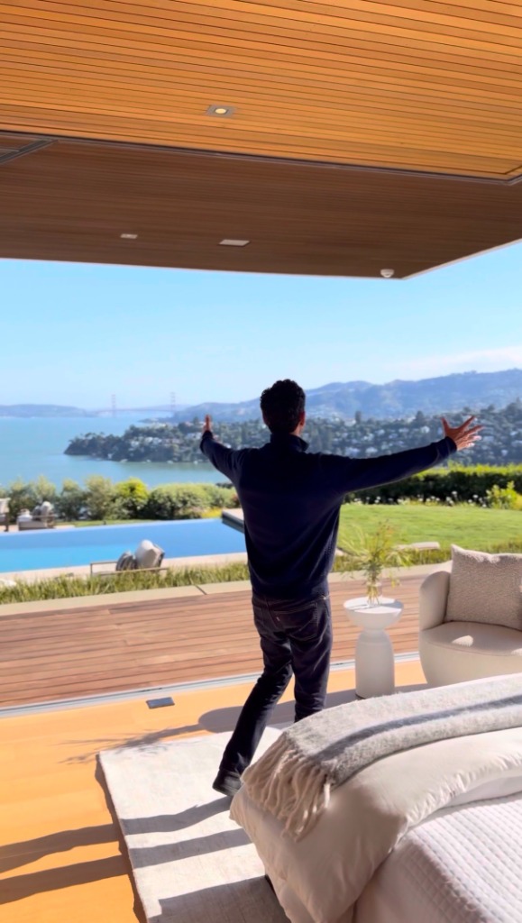 San Francisco Luxury Estate walkthrough by Pinhwa